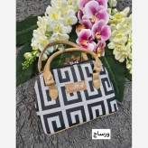 کیف دوشی زنانه مدل شبدر چرمی با بند بلند سایز 15 در 12