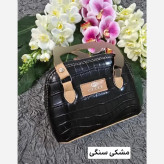 کیف دوشی زنانه مدل شبدر چرمی با بند بلند سایز 15 در 12