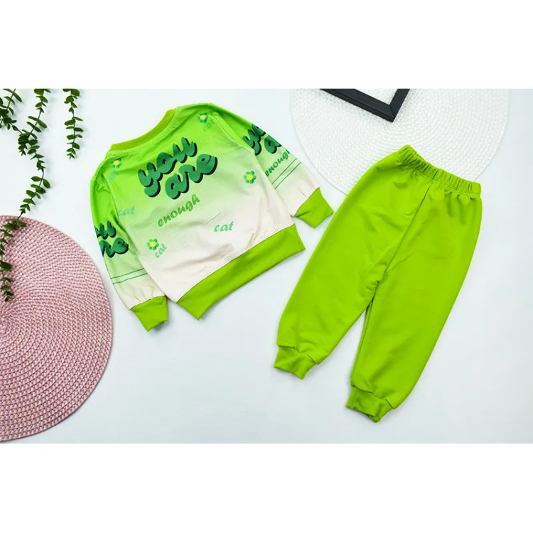 بلوز شلوار دخترانه طرح دختر عینکی جنس اسپان مناسب پاییز و زمستان