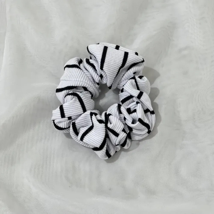 کش مو اسکرانچی زنانه کبریتی پارچه درجه یک محافظ مو کد 1301