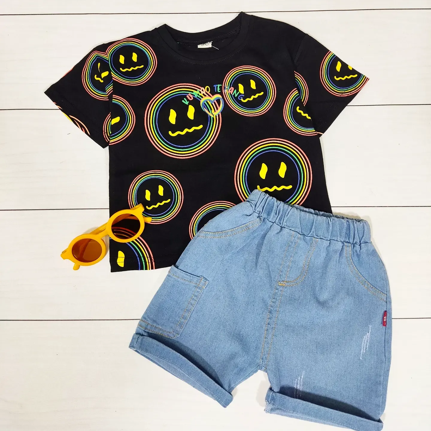 ست تیشرت و شلوارک بچگانه طرح استیکر نخ پنبه و جین مناسب دختر و پسر 9 ماه تا 4.5 سال