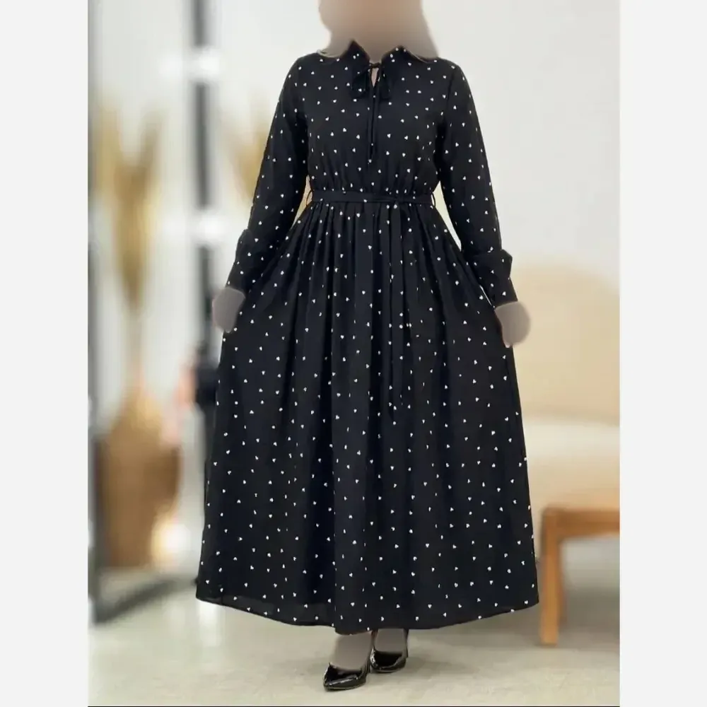 پیراهن زنانه طرح قلبی جنس بوگاتی رنگ مشکی سایز فری 38 تا 46
