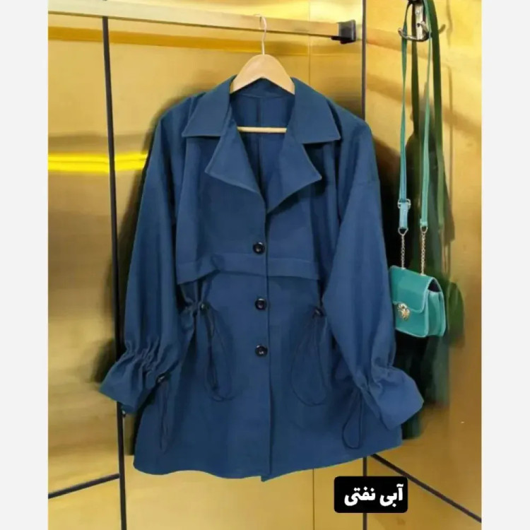 مانتو سه دکمه مازراتی کمر گت و آستین گت فری سایز تا 46