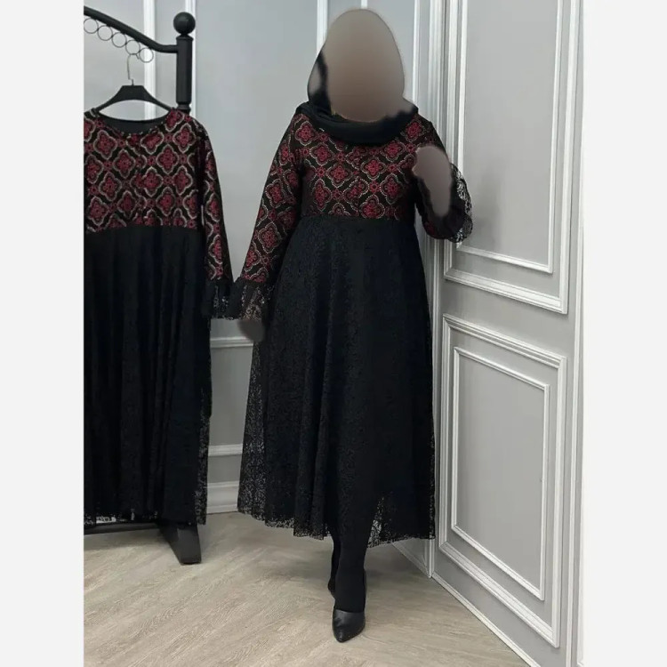 پیراهن زنانه مجلسی مدل فاخر جنس بالاتنه تافته و دامن دانتل فری سایز 38 تا 46