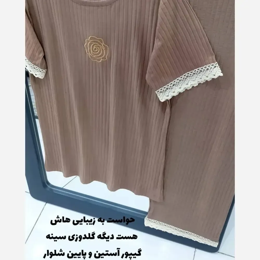 ست تیشرت و شلوار زنانه طرح گیپور گلدوزی رز پنبه آکاردئونی فری سایز