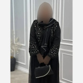 ست سه تیکه زنانه مدل شهرزاد شامل کت و دامن و شال مشکی مازراتی خامه دوزی شده