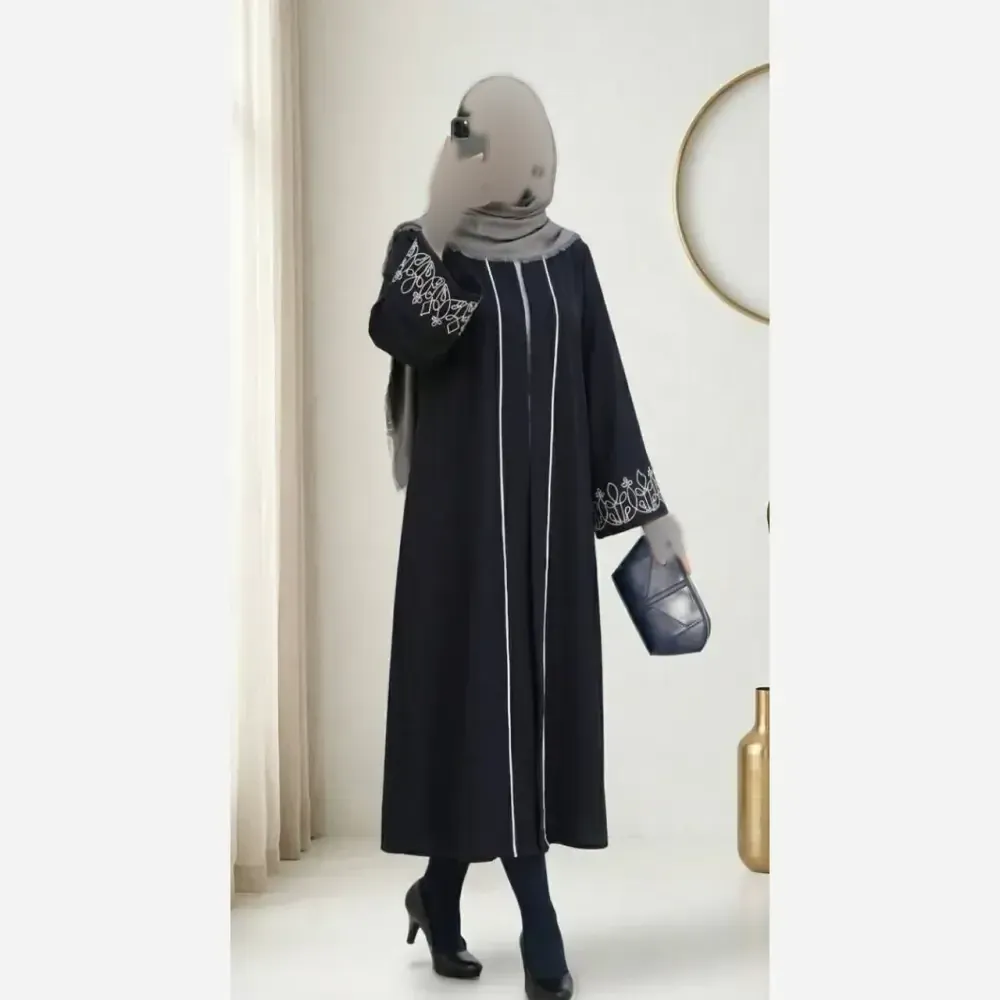 مانتو مجلسی زنانه مدل مادام جنس مازراتی گلدوزی شده سایز بزرگ 42 تا 50 رنگ مشکی