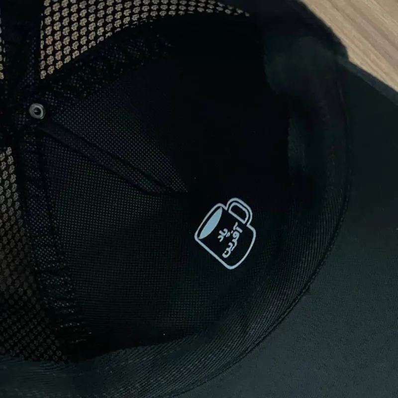 کلاه کپ پاد آفرین مدل فوتبالی بایرن مونیخ طرح تیم ورزشی جنس کتان مناسب بانوان و آقایان