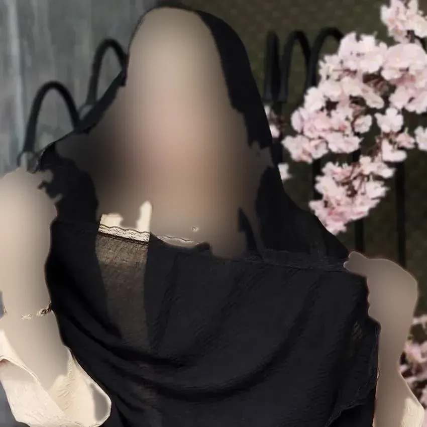 شال پلیسه لبه توری مجلسی زنانه