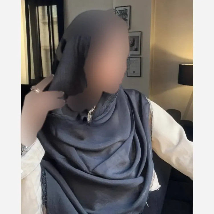 شال پلیسه لبه توری مجلسی زنانه
