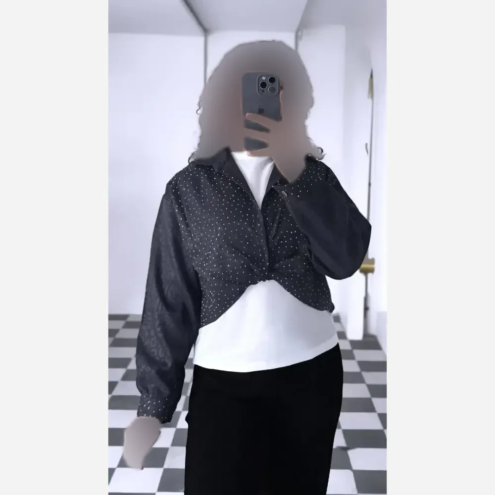 ست دوتیکه گره ای دلا جنس صوفیا نگین دار فری سایز