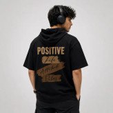 تی شرت مردانه کلاهدار پنبه ای طرح حروف مدل positive