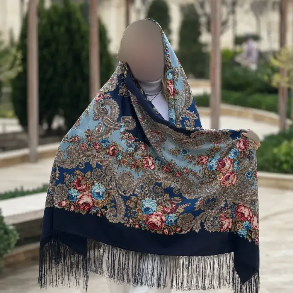روسری پشمی اصیل ترکمن طرح آیلین آبی سایز 148 در 148 سانتی متر
