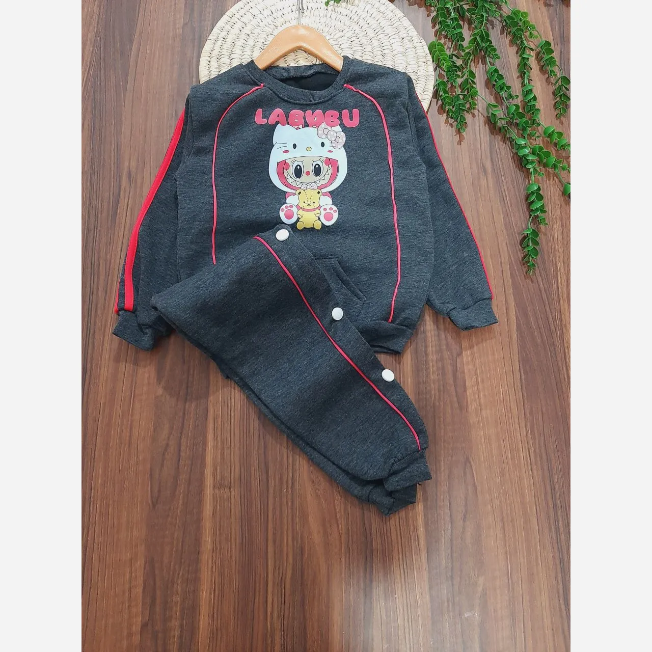 بلوز شلوار دخترانه داخل کرکی طرح لبوبو سایز 40 تا 55