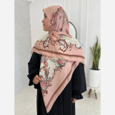 روسری کرپ نخ صورتی قواره بلند