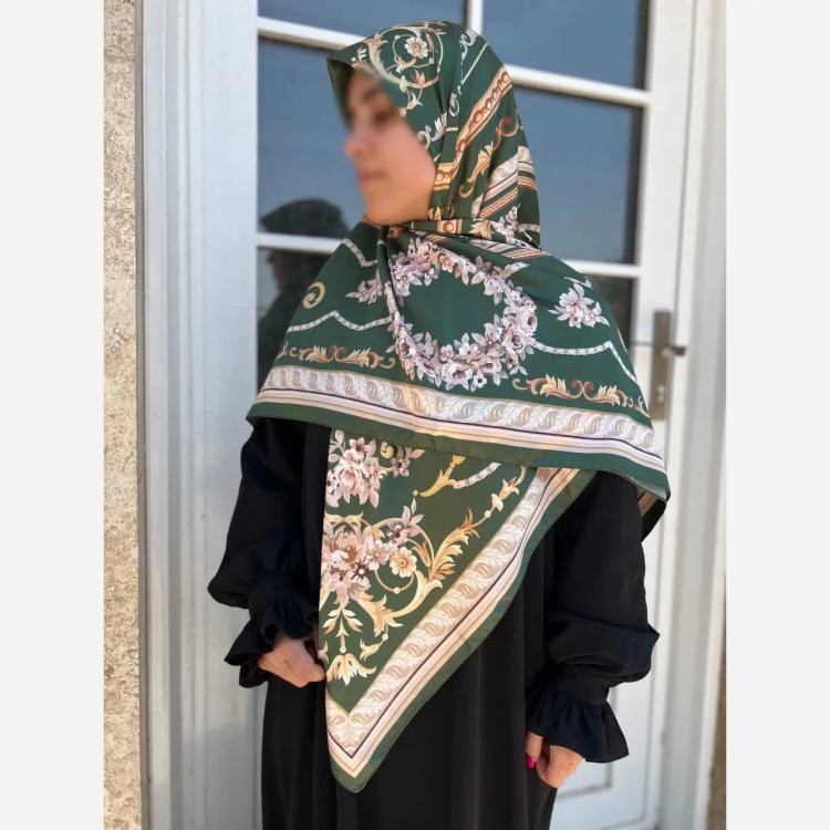 روسری ابریشم ساتن مجلسی سبز