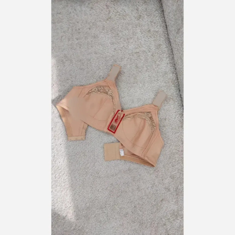 سوتین وارداتی زئوس کمر گنی باکیفیت و رنگبندی شاد سایز 75 تا 95