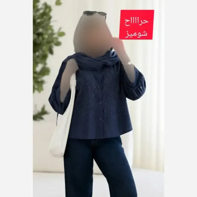 شومیز زنانه یقه ایستاده نگین کوب شانتون ژاکارد فری سایز