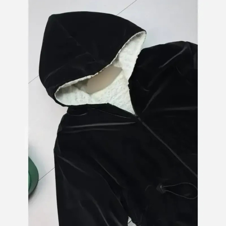 کاپشن لیوسا سیلیکونی داخل ببعی کلاهدار مشکی سایز 38 تا 46