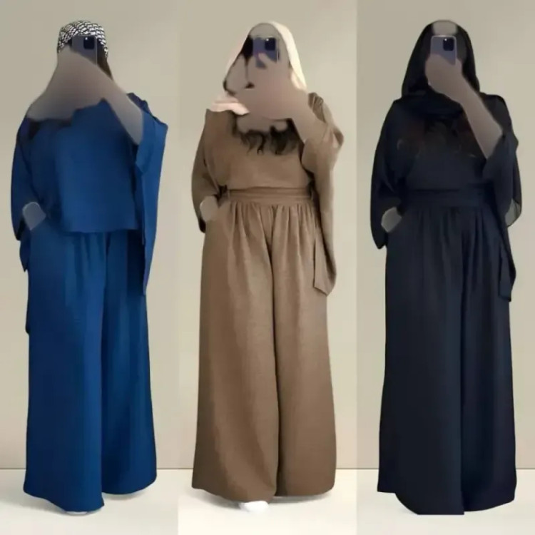 ست شومیز و شلوار زنانه جنس شانتون طرح کاشی فری سایز