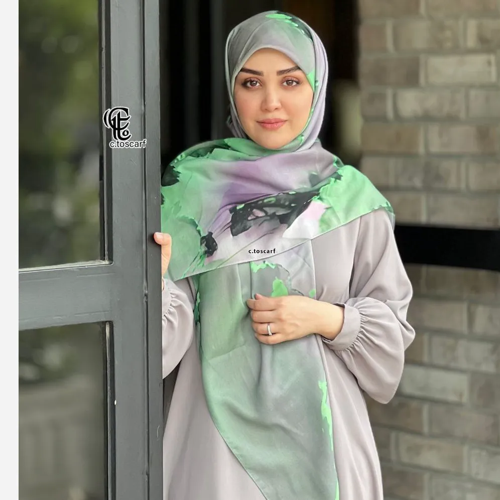 روسری نخ کاستوم طرح هما سایز 140 در 140